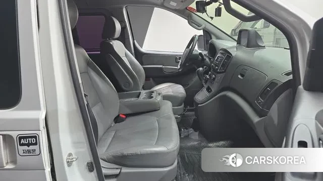 Hyundai The New Grand Starex id 3647411 из Кореи 20