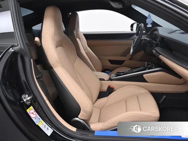 Porsche 911(992) id 2888936 из Кореи 20