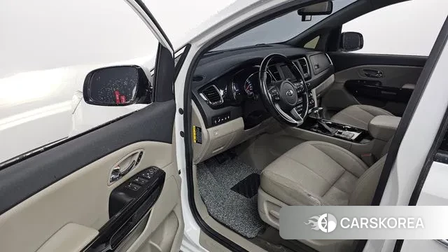 Kia The New Carnival id 3599159 из Кореи 20