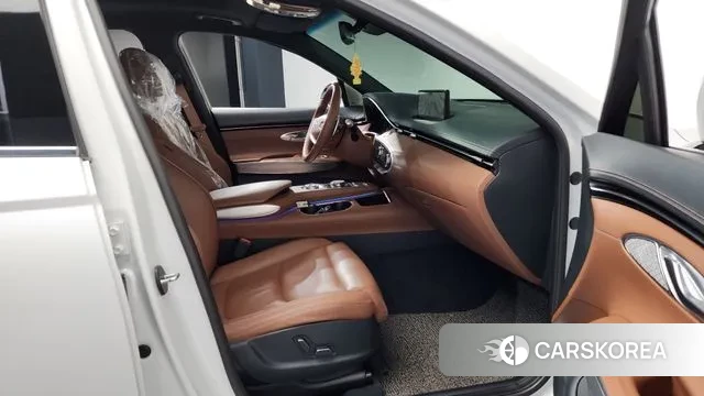 Genesis GV70 id 3566966 из Кореи 20