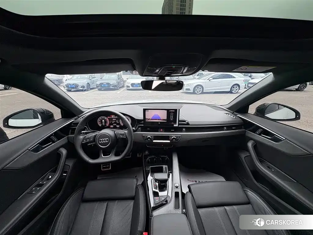 Audi A4L id 4653883 из Китая 19