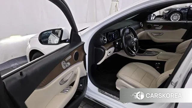 Mercedes-Benz E-Class W213 id 3122309 из Кореи 20