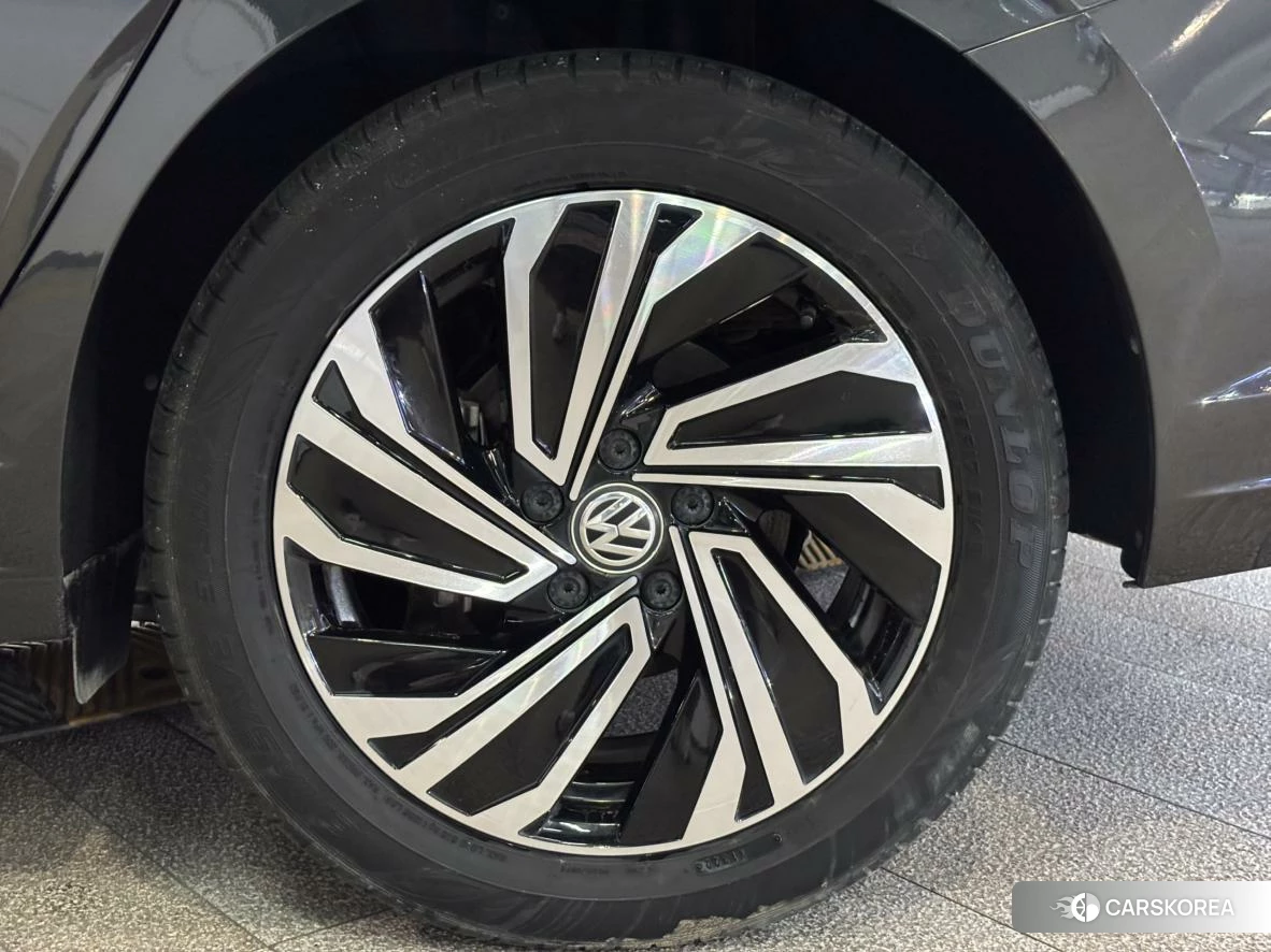 Volkswagen Sagitar id 4426626 из Китая 14