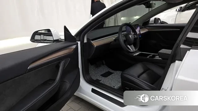 Tesla Model 3 id 3186373 из Кореи 20