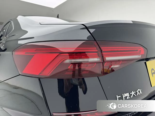 Volkswagen Passat id 4258561 из Китая 28