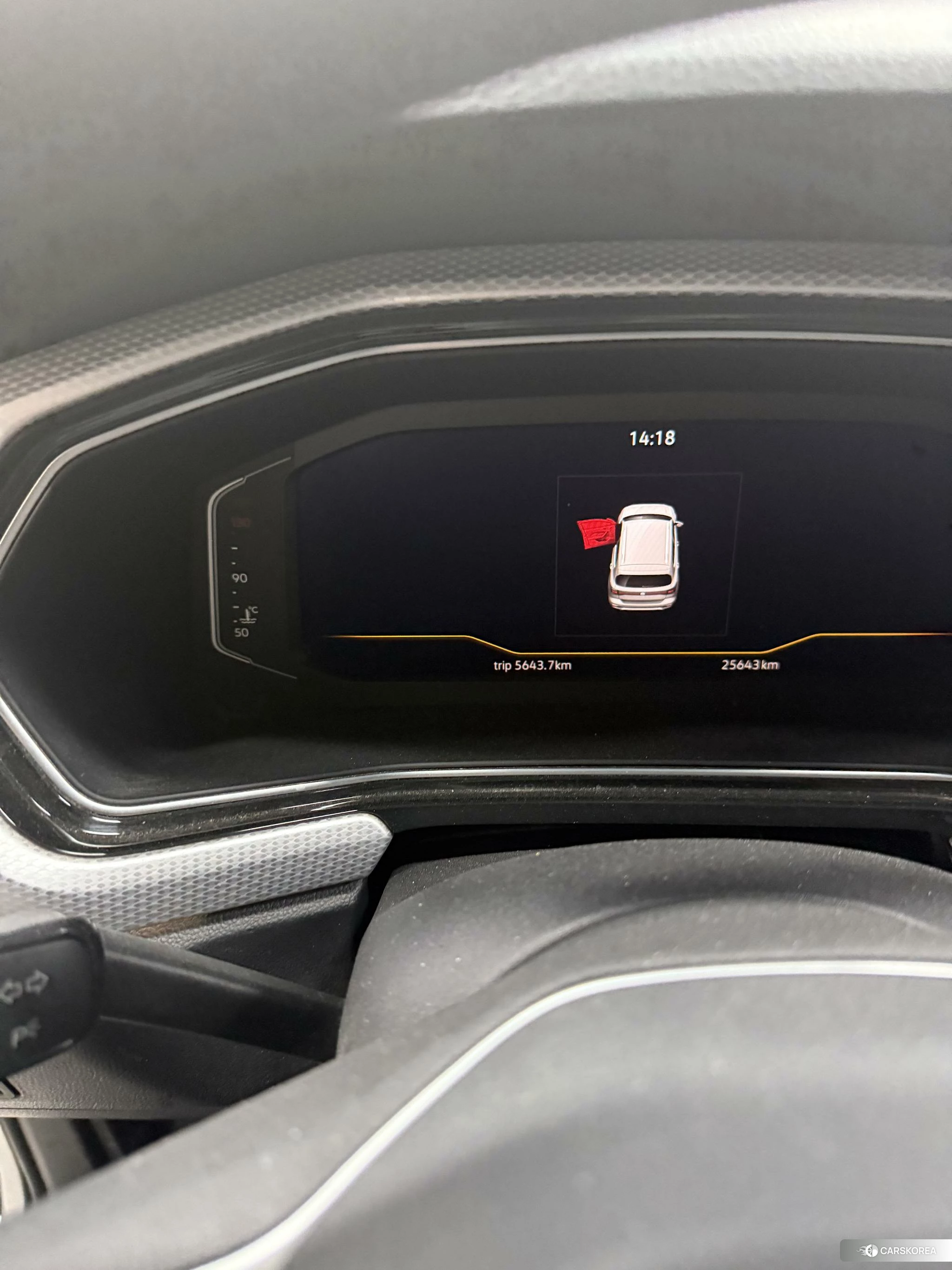 Volkswagen Exploring the shadow id 4493054 из Китая 14