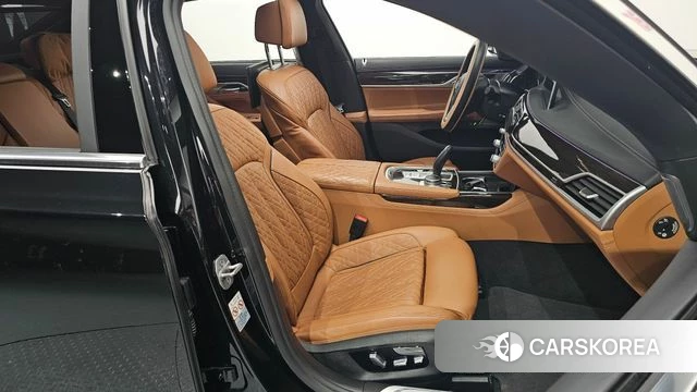 BMW 7 Series (G11) id 3812738 из Кореи 20