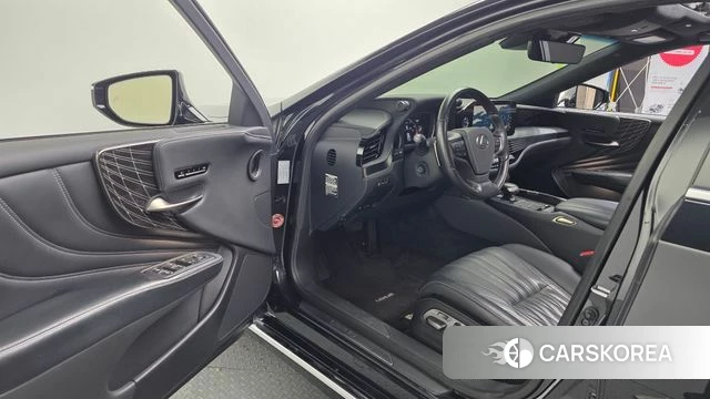 Lexus LS500h 5th generation id 3843191 из Кореи 20