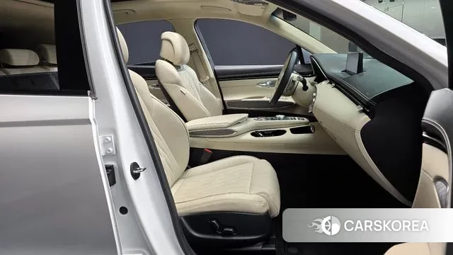 Genesis GV70 id 3479153 из Кореи 20