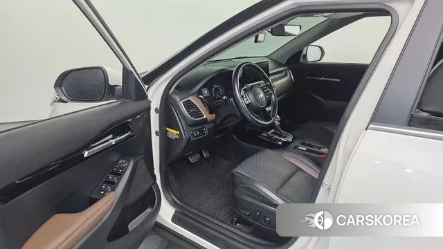 Kia Seltos id 3484483 из Кореи 20