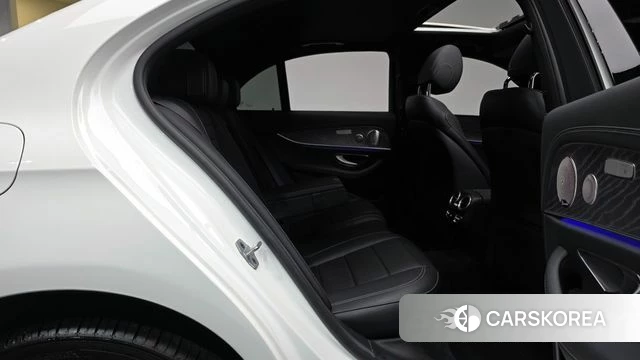 Mercedes-Benz E-Class W213 id 4670707 из Кореи 35