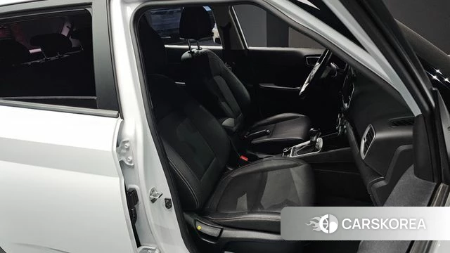 Hyundai Venue id 3833351 из Кореи 20