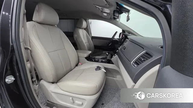 Kia The New Carnival id 3386175 из Кореи 20