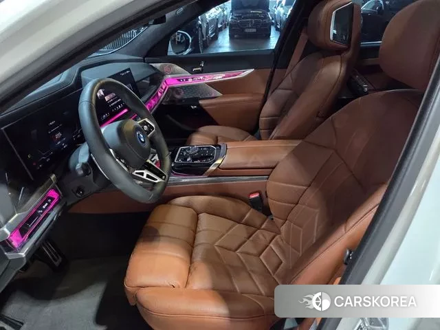 BMW i7 (G70) id 3016167 из Кореи 20