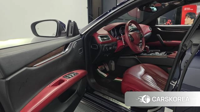 Maserati Ghibli id 3905608 из Кореи 20