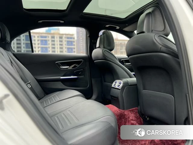 Mercedes-Benz Class C id 4300762 из Китая 30
