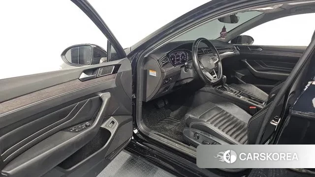 Volkswagen Passat GT (B8) id 3448528 из Кореи 20