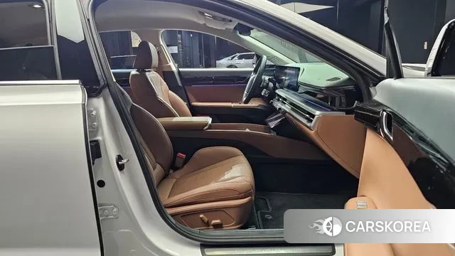 Hyundai Grandeur (GN7) id 3426119 из Кореи 20