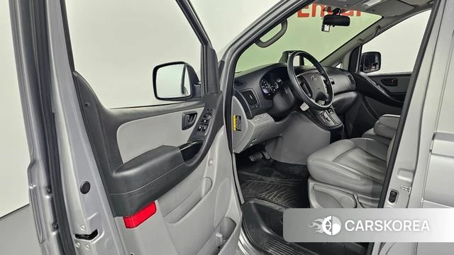 Hyundai The New Grand Starex id 4225465 из Кореи 30