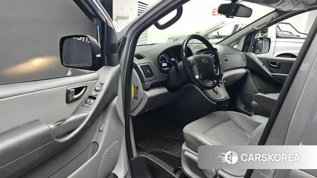 Hyundai The New Grand Starex id 4447909 из Кореи 20