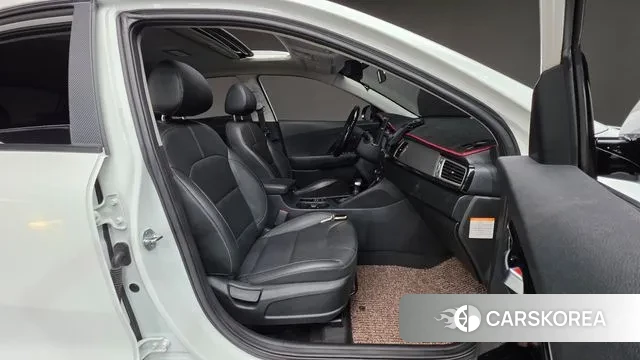 Kia Niro id 3612685 из Кореи 20