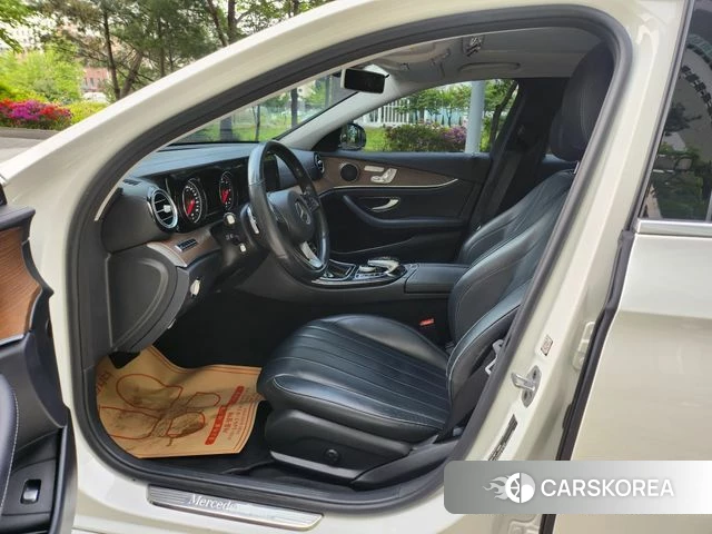 Mercedes-Benz E-Class W213 id 4246148 из Кореи 20