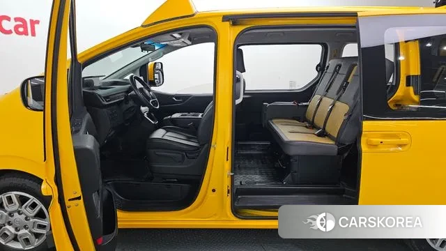 Hyundai Staria id 3432318 из Кореи 20