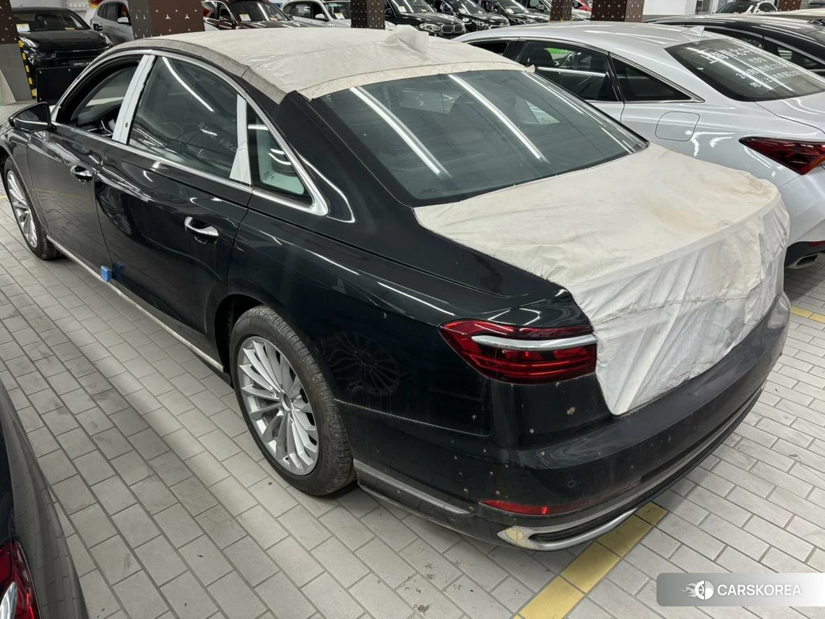 Audi A8 id 4455445 из Китая 16