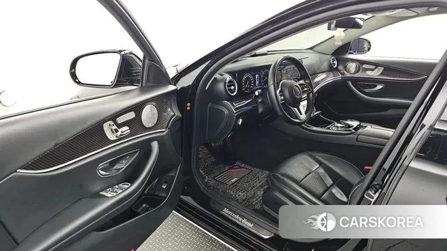 Mercedes-Benz E-Class W213 id 3101861 из Кореи 20