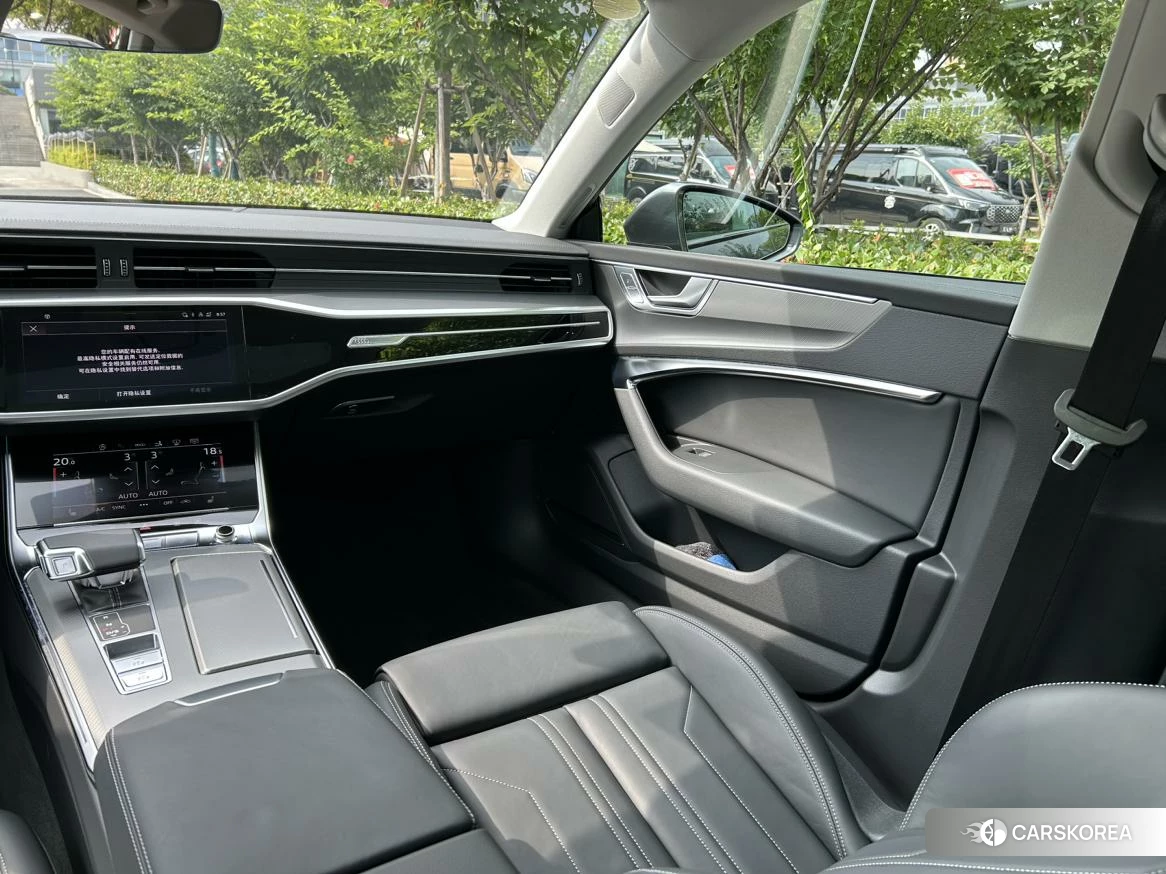Audi A7 id 4514904 из Китая 13