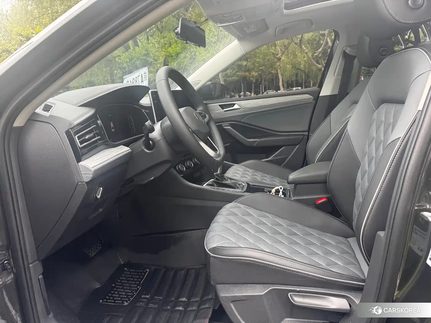 Volkswagen Sagitar id 4649412 из Китая 16