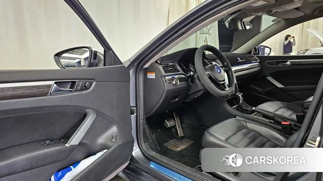 Volkswagen The New Passat id 4225629 из Кореи 20