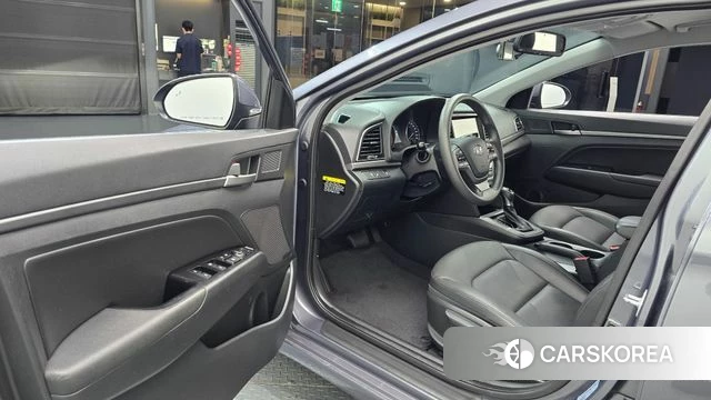 Hyundai Avante AD id 4525986 из Кореи 20