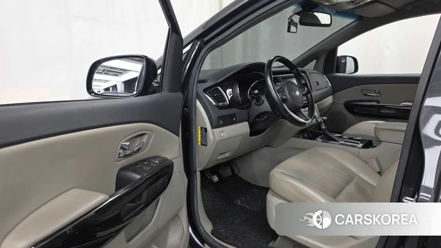 Kia The New Carnival id 4765424 из Кореи 20