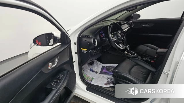 Kia Come New K3 id 3861112 из Кореи 20