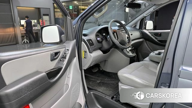 Hyundai The New Grand Starex id 4246170 из Кореи 20