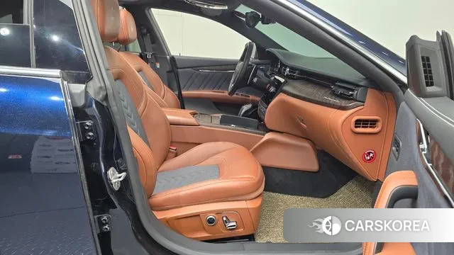 Maserati Quattroporte id 2969546 из Кореи 20