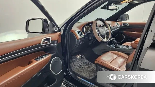 Jeep Grand Cherokee id 3702493 из Кореи 20