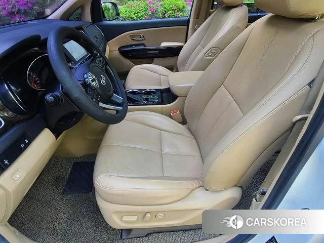 Kia The New Carnival id 4251355 из Кореи 20