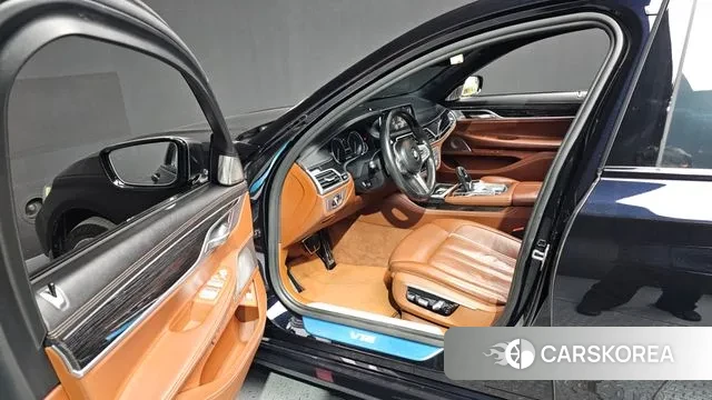 BMW 7 Series (G11) id 3459907 из Кореи 20