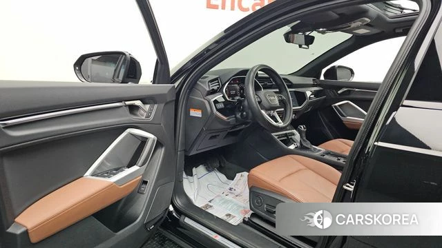 Audi Q3 (F3) id 4266227 из Кореи 33