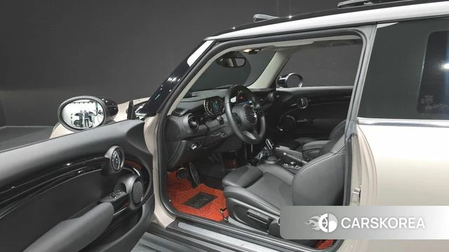 Mini Cooper S id 4444408 из Кореи 32