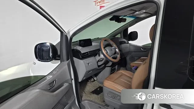 Hyundai Staria id 3615361 из Кореи 20