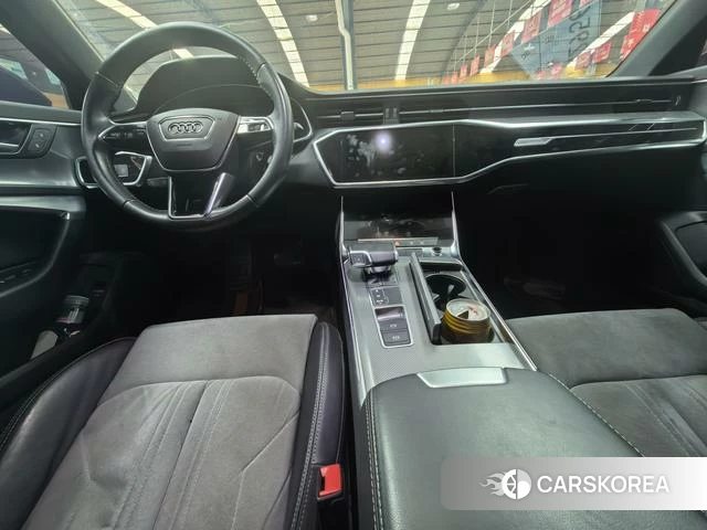 Audi A6L id 4271715 из Китая 10