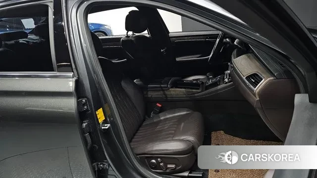 Genesis G90 id 3504857 из Кореи 20