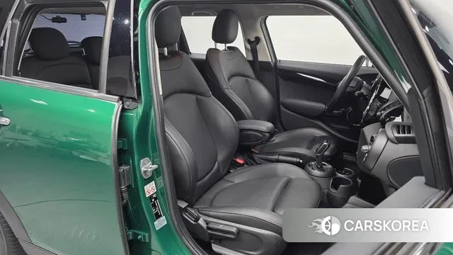 Mini Cooper id 3703267 из Кореи 20