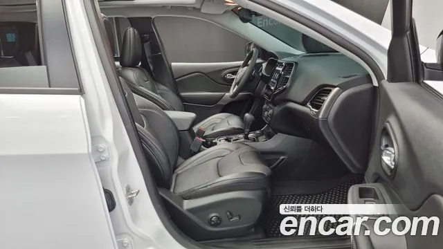 Jeep Cherokee (KL) id 2698272 из Кореи 20