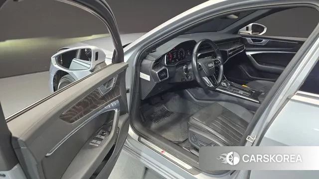 Audi A6 (C8) id 3621480 из Кореи 20