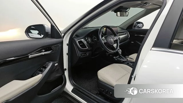 Kia Seltos id 4196183 из Кореи 34