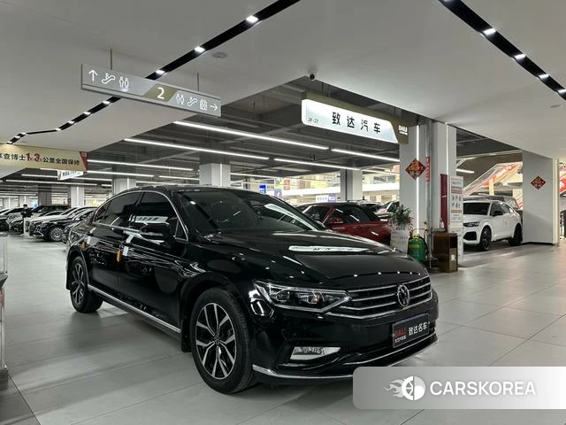 Volkswagen Magotan id 4263823 из Китая 10